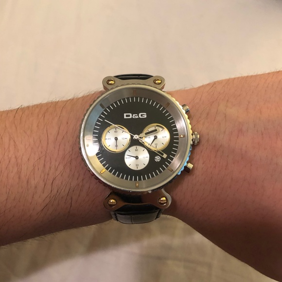 Men’s dolce & gabbana watch - Picture 5 of 5